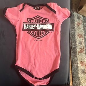 Harley Davidson onesie 18 month fits more like 12 months